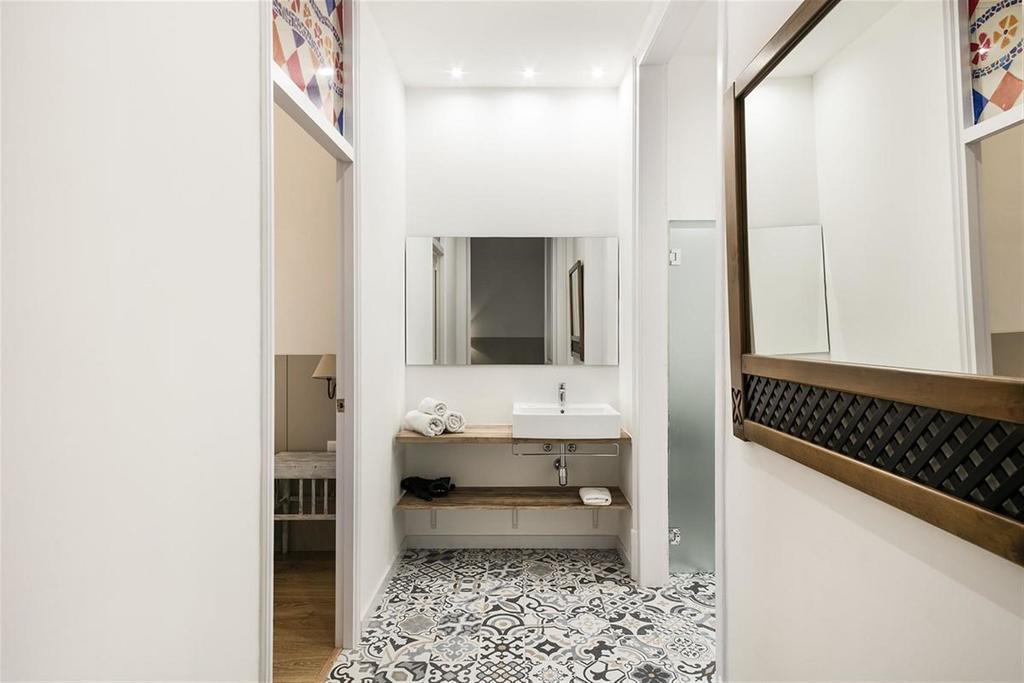 Apartment In Downtown Barcelona - Vintage Esterno foto